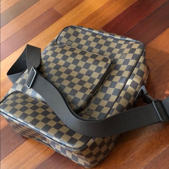 Louis Vuitton. Messenger bag - Picture 5 of 6